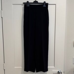 Aritzia Wilfred Petite Black Wide-Leg Elastic Back Women's Pants (Size 2)